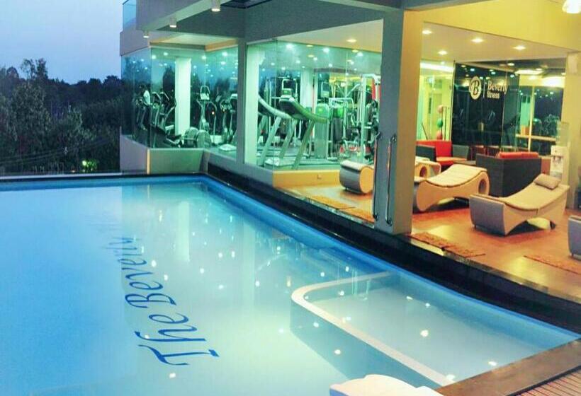 Отель The Beverly Hills