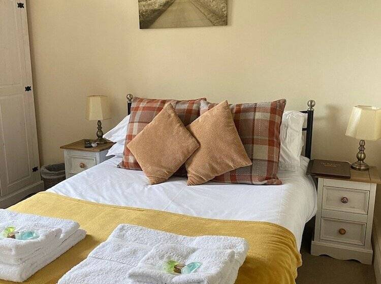 ホテル The Red Lion