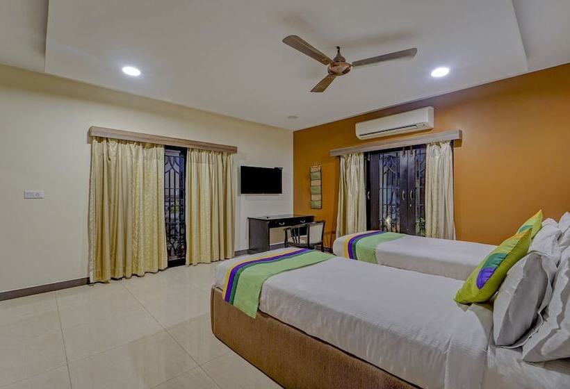 Отель Treebo Elan