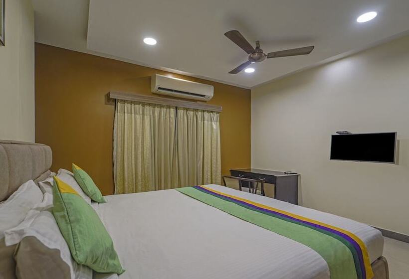 Отель Treebo Elan