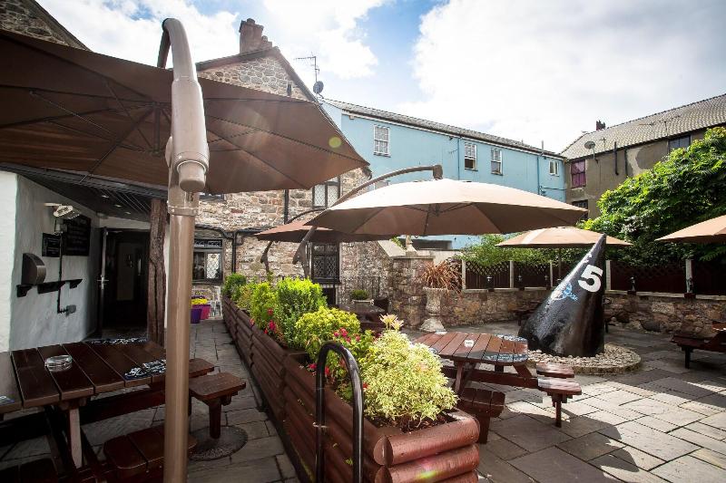 בית מלון כפרי Ty Dre Town House