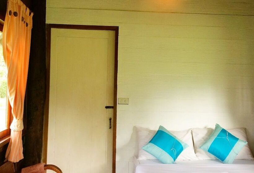 ホテル Vimarnkiri Resort