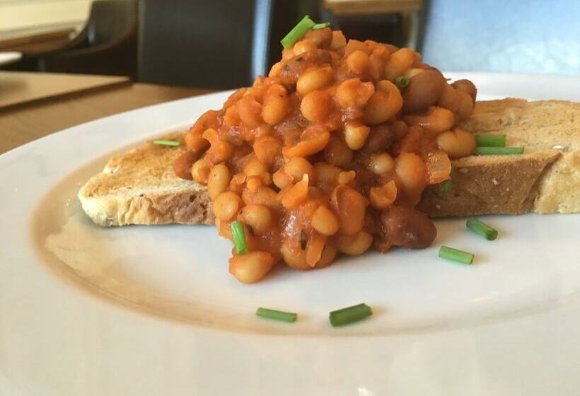 Отель Virginia Court