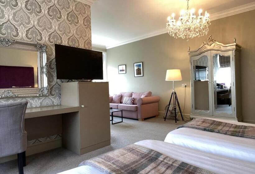 Отель Virginia Court