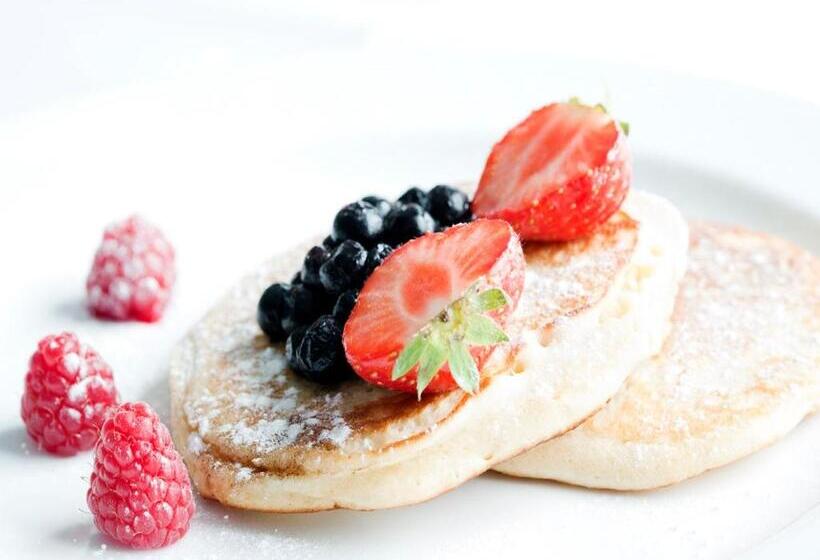 Отель Virginia Court