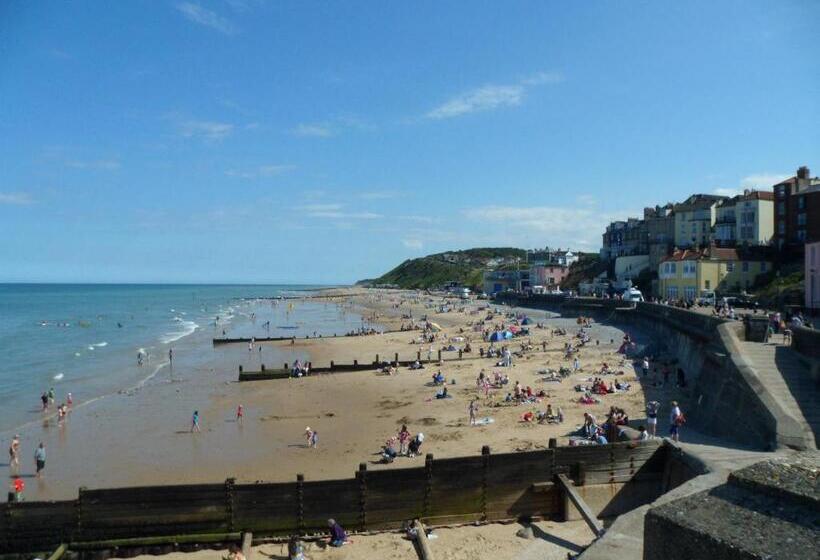 Отель Virginia Court