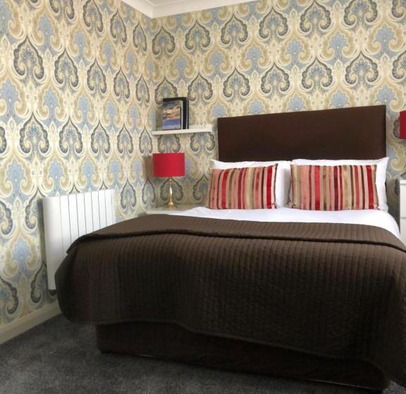 Отель Virginia Court