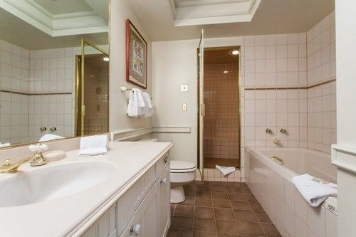 Hotelli West End Splendor By First Choice Property Management