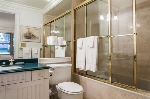 Hotelli West End Splendor By First Choice Property Management