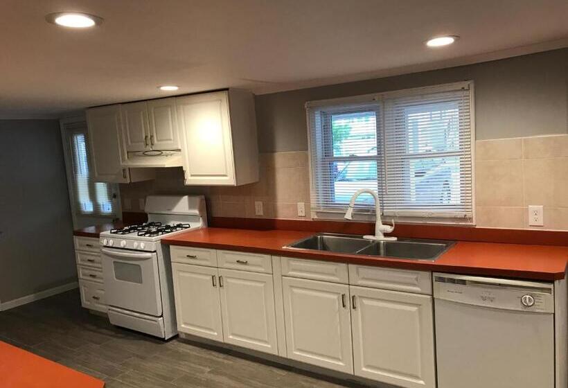 酒店 Wildwood Inn, A Travelodge By Wyndham