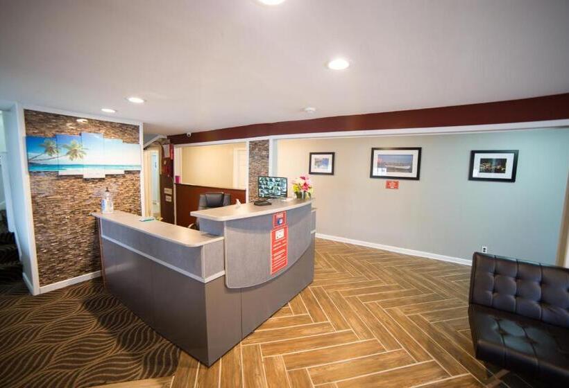 酒店 Wildwood Inn, A Travelodge By Wyndham