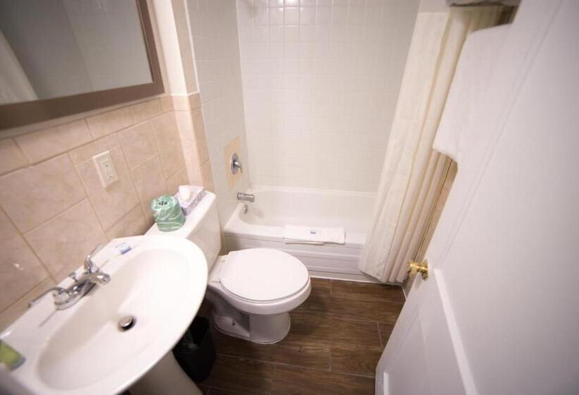 酒店 Wildwood Inn, A Travelodge By Wyndham