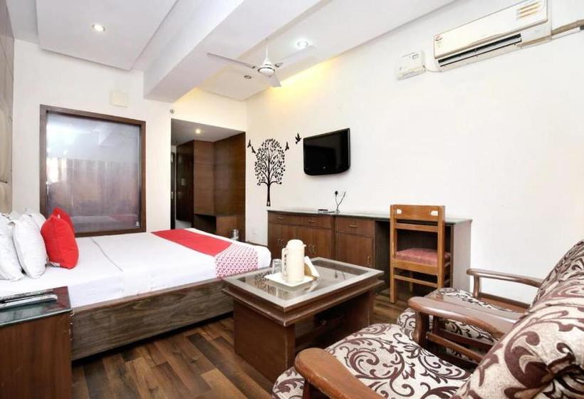 فندق Zo Amar Sector 17 Isbt