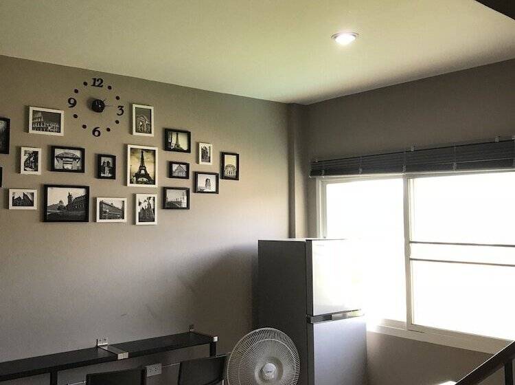 Hubb Hostel Phuket Airport