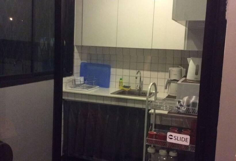 Hubb Hostel Phuket Airport