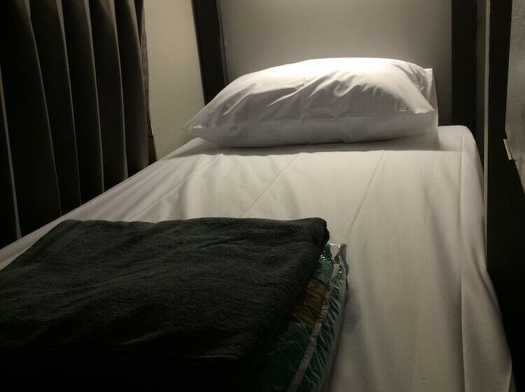 Hubb Hostel Phuket Airport