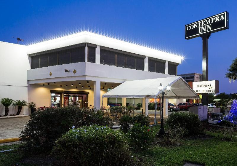 モーテル Contempra Inn
