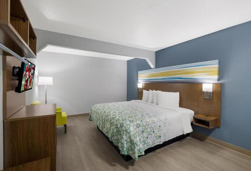 モーテル Hometowne Studios By Red Roof Orange, Tx