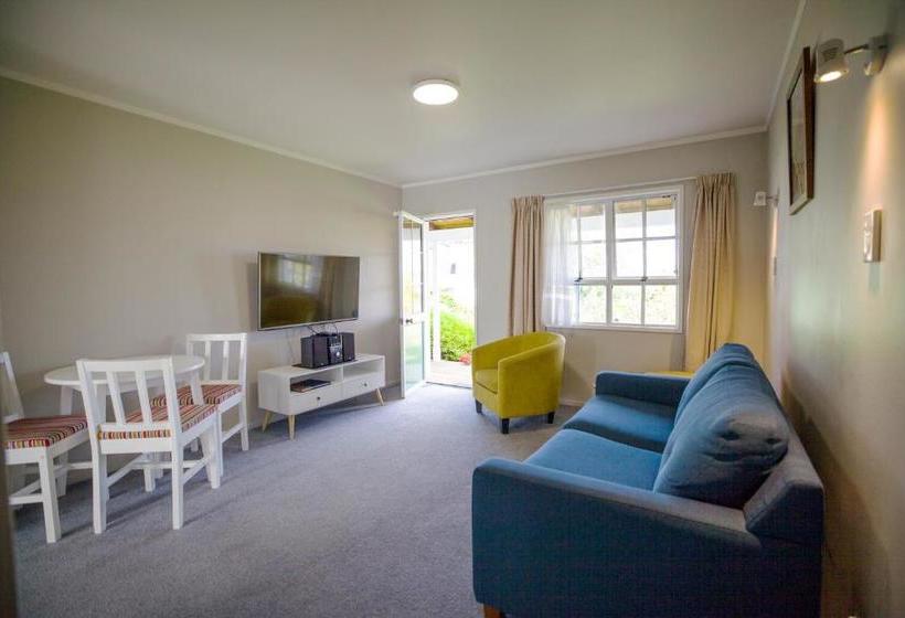 モーテル Phoenix Thermal Resort  Taupo