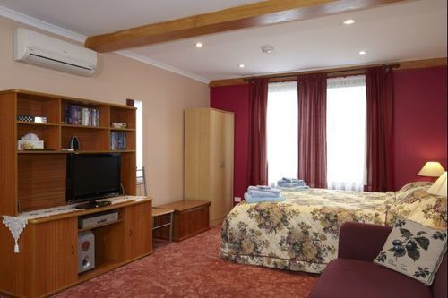 North East Rest Awhile Bed & Breakfast