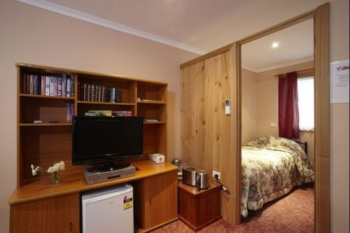 North East Rest Awhile Bed & Breakfast