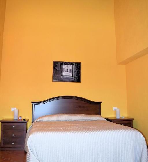 פנסיון Corte Certosina