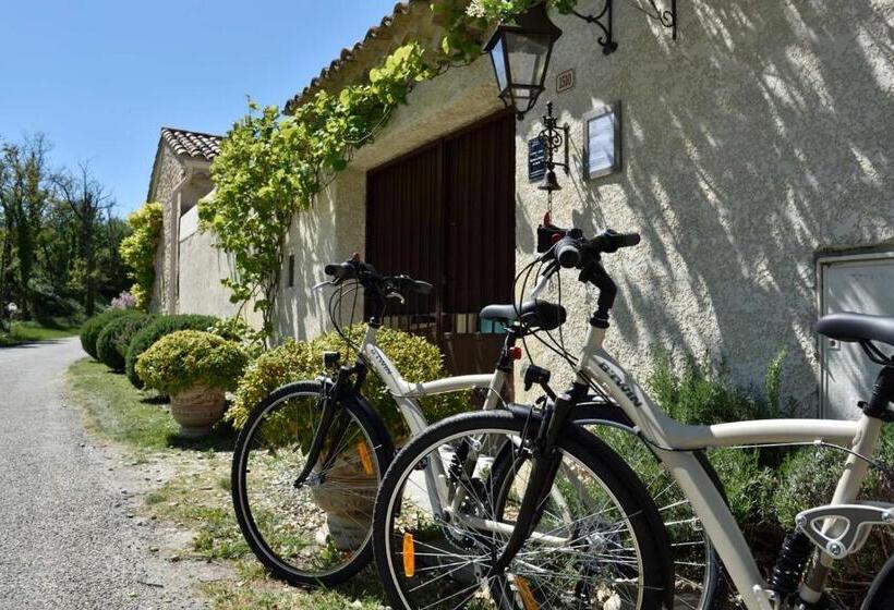 بنسيون Domaine Le Bois Des Dames