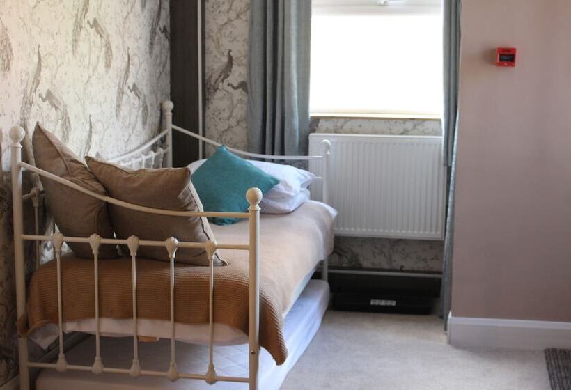 펜션 Fernleigh Guest House