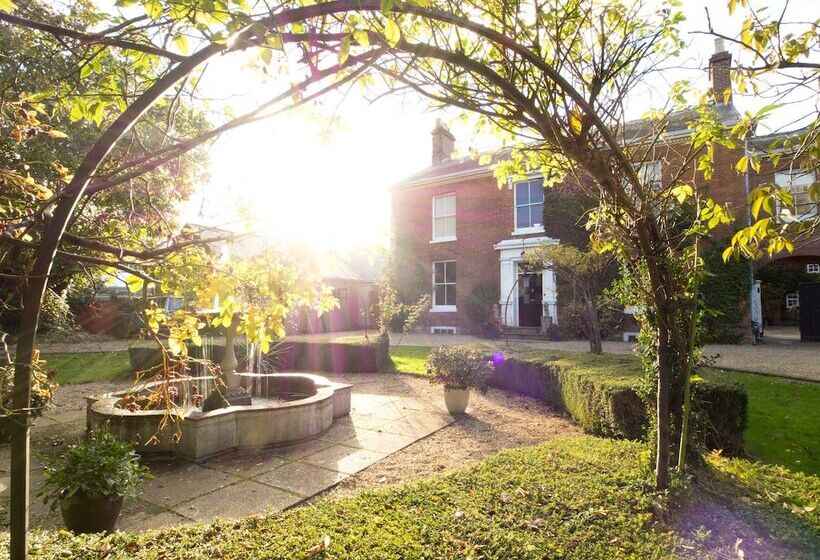 펜션 Glendower Guest Apartments