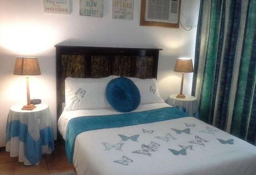 Пансион La Rochelle Inn