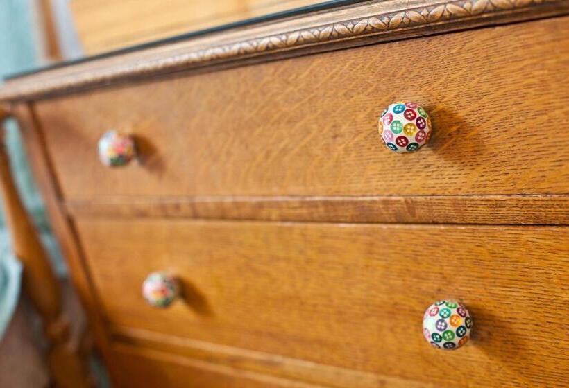 ペンション Lyndhurst Guest House