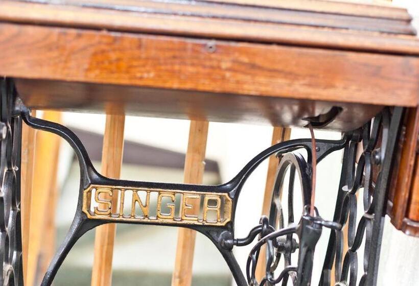 ペンション Lyndhurst Guest House