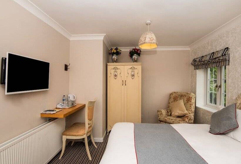 펜션 OYO Vale Lodge