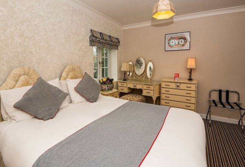 펜션 OYO Vale Lodge