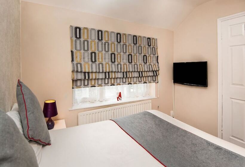 펜션 OYO Vale Lodge