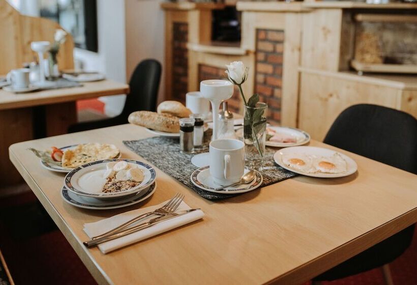 פנסיון Restaurant Gastehaus Feldkirchen