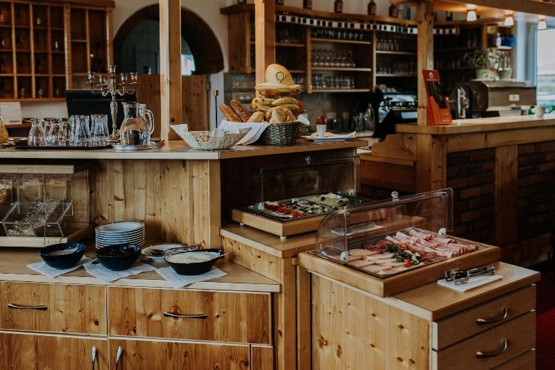 پانسیون Restaurant Gastehaus Feldkirchen