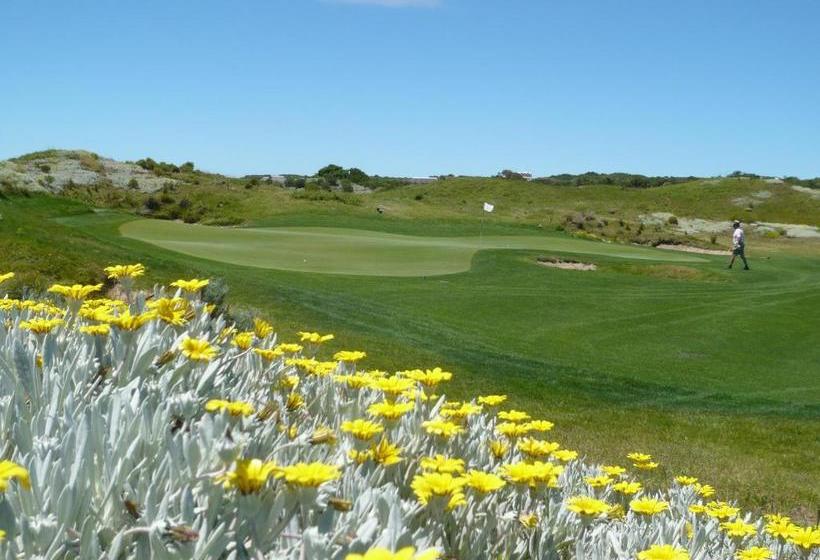 פנסיון St. Francis Golf Lodge