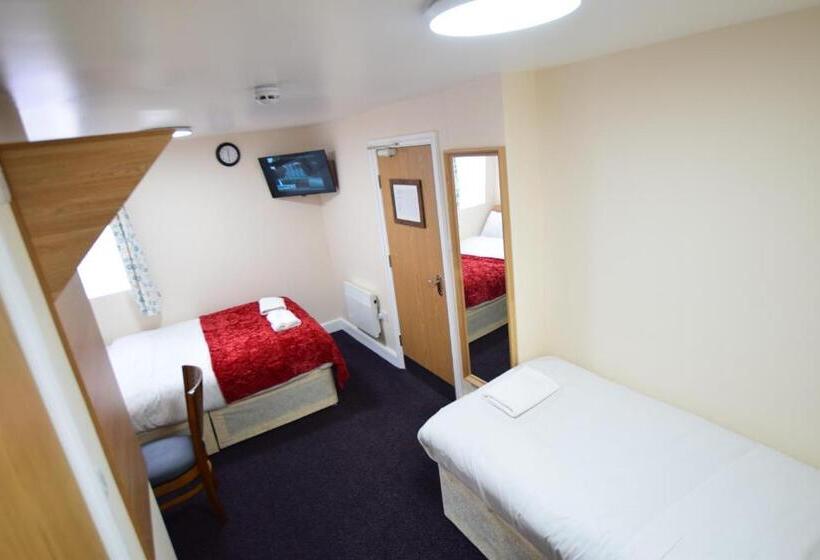 بنسيون Woodlands Lodge Ilford