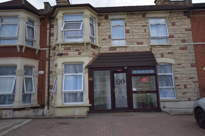 بنسيون Woodlands Lodge Ilford