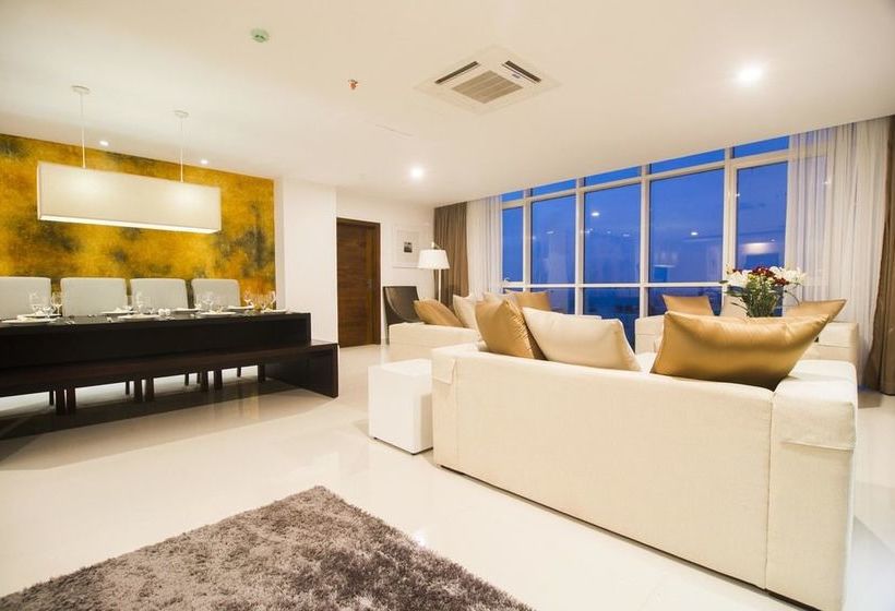 Platinum One Suites 3 Bedroom