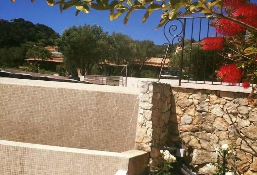 레지던스 Résidence Maora Village