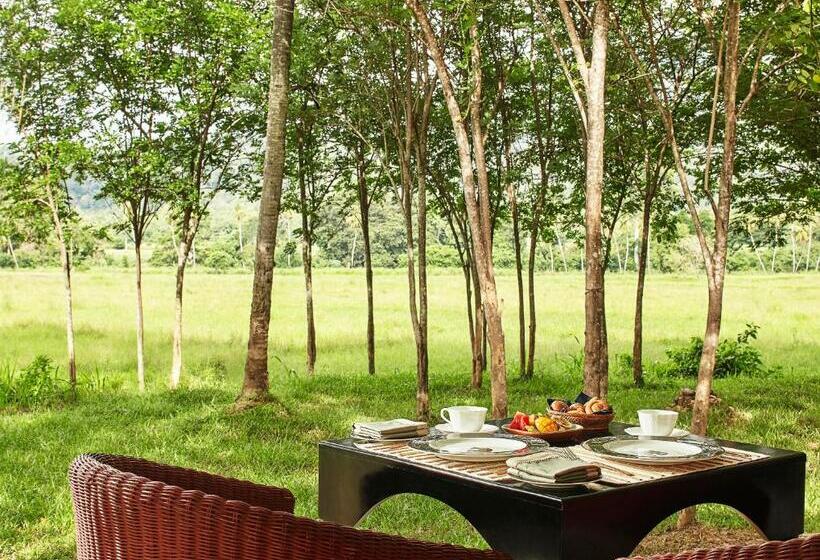 リゾートホテル Jetwing Kaduruketha