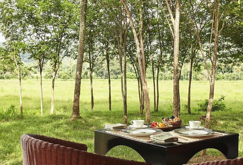 リゾートホテル Jetwing Kaduruketha