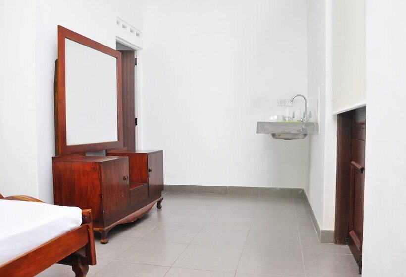 Sea View Apartment Hotel Colombo