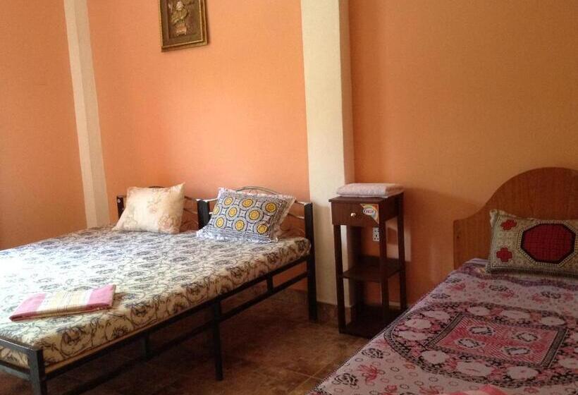 Sunshine Hotel & Hall