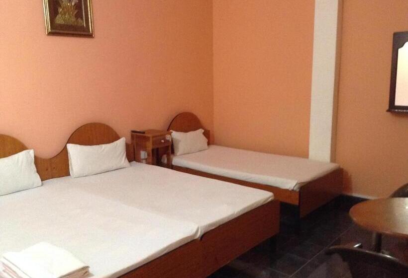 Sunshine Hotel & Hall