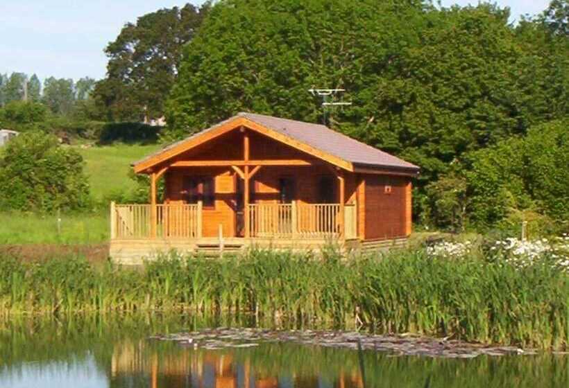 Watermeadow Lakes & Lodges