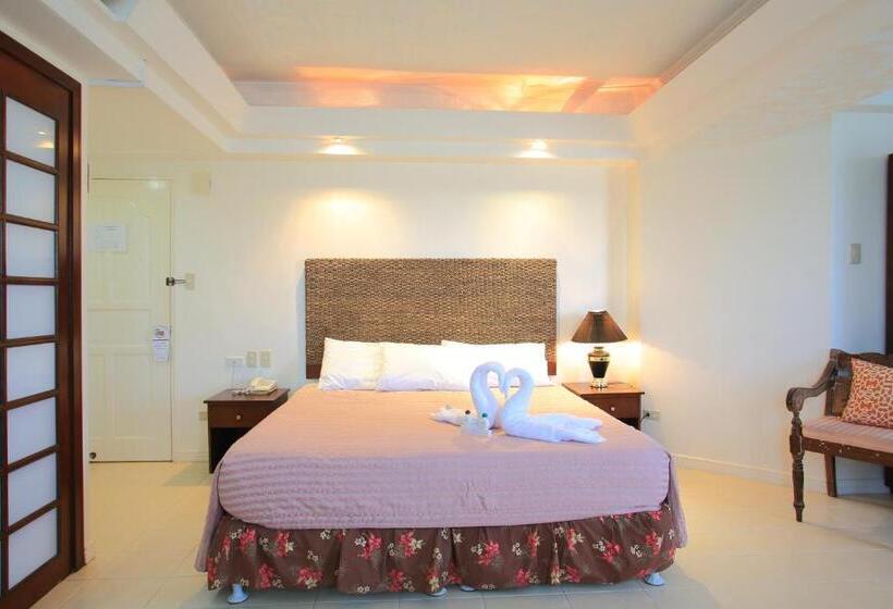 Wild Orchid Beach Resort