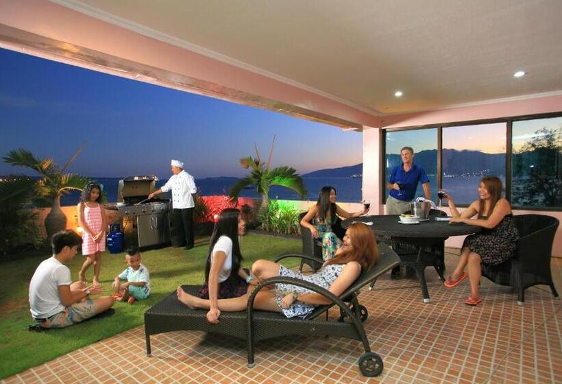 Wild Orchid Beach Resort